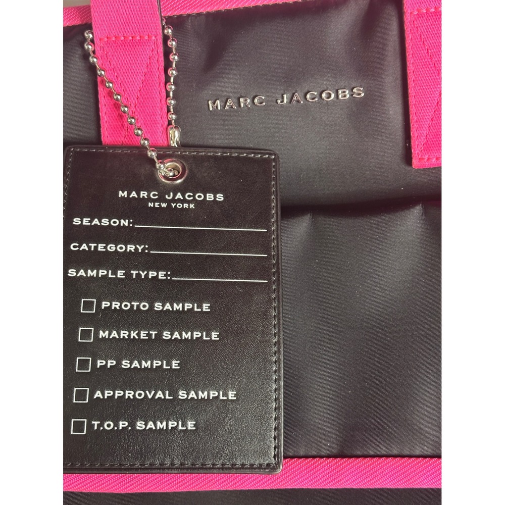 MARC JACOBS Black Nylon Neon Pink Trim Large North South Tote Bag Handbag - Picture 7 of 8